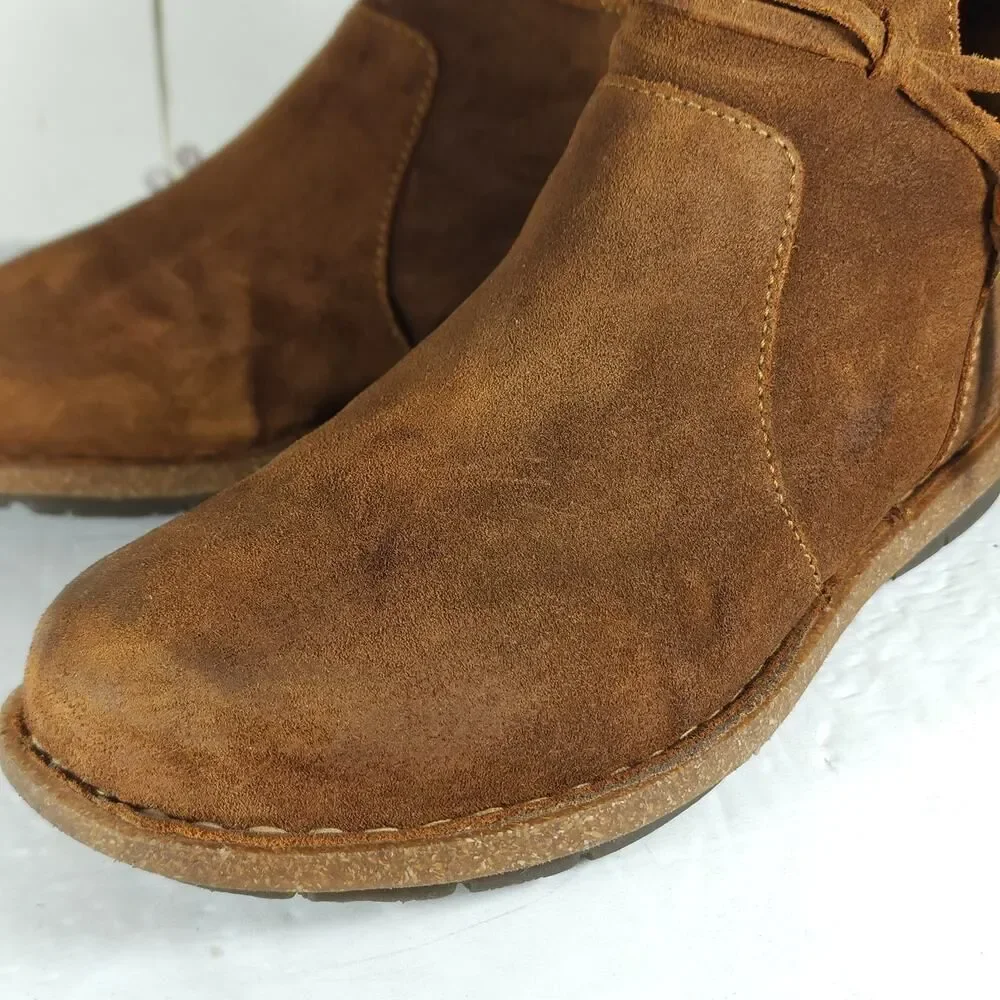 Born Women's Tarkiin US 11 Brown Distressed Suede Side Zip Ankle Boots Booties